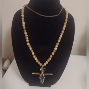 BPD Betsy Pittard Designs Carved Steer Jasper Stone & Glass Necklace Leather